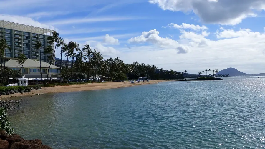 Kahala Hotel & Resort