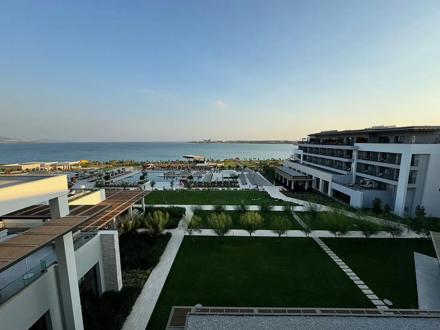 Anda Barut Collection