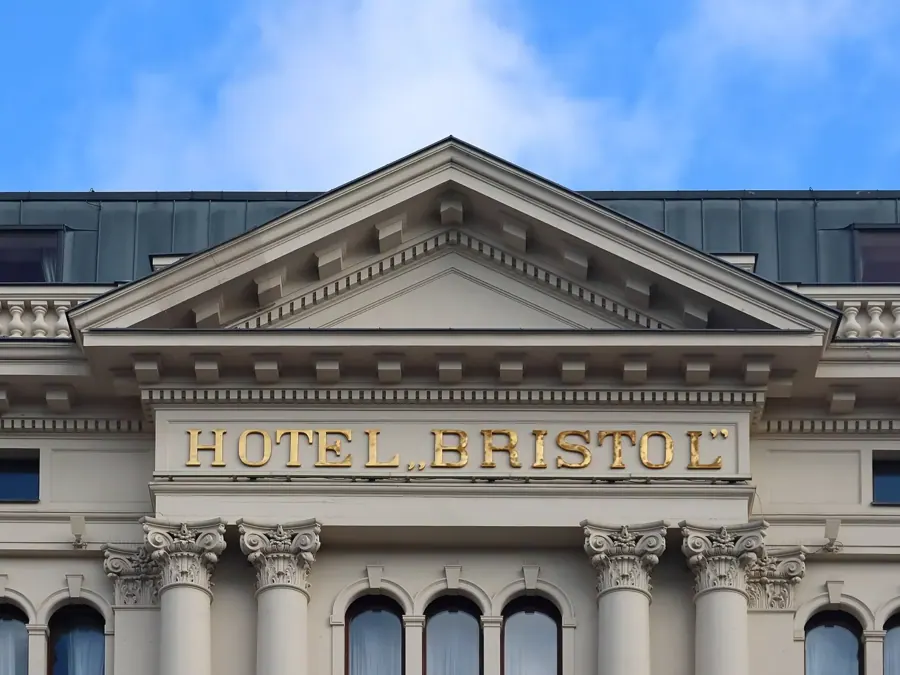 Hotel Bristol