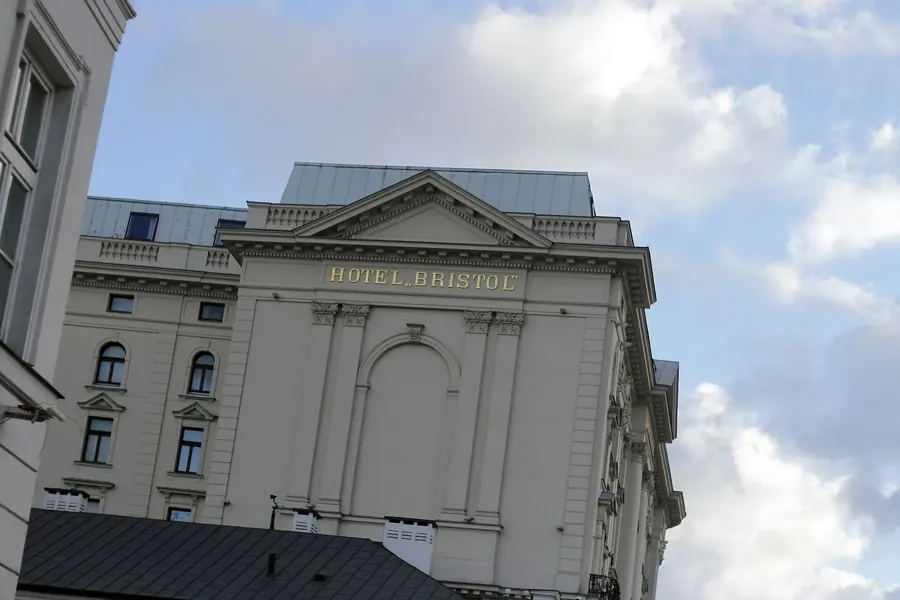 Hotel Bristol