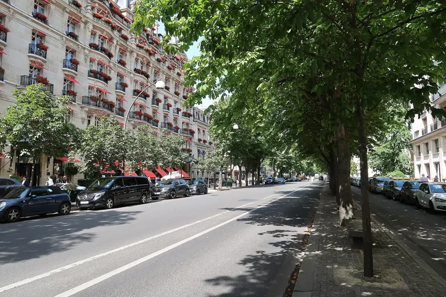 Plaza Athénée