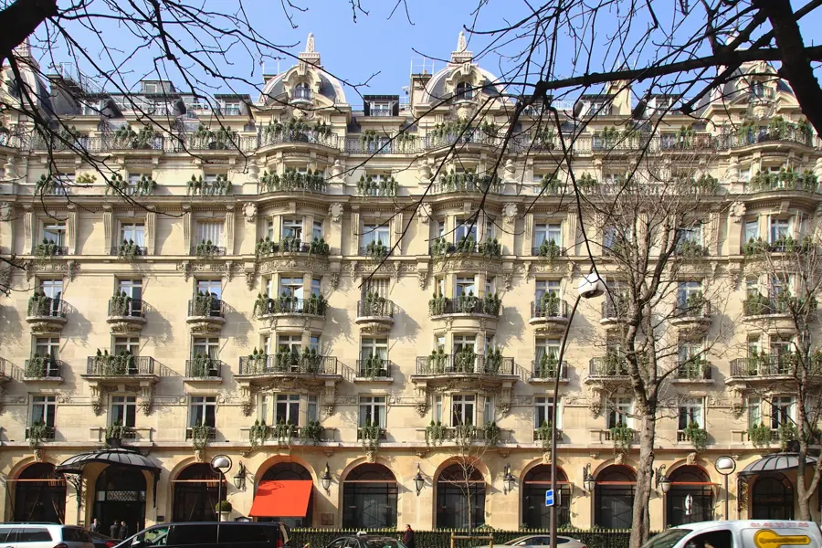 Plaza Athénée