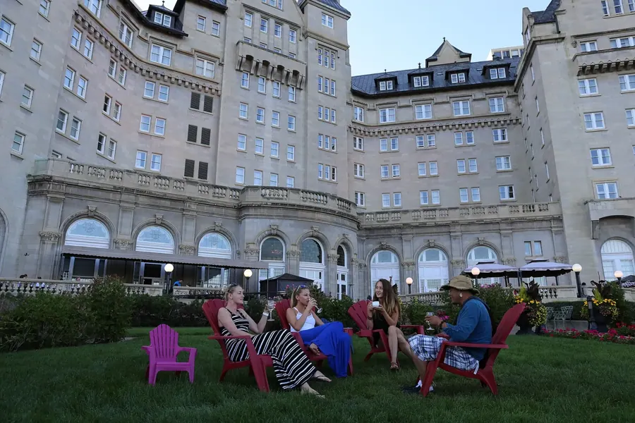 Fairmont Hotel MacDonald