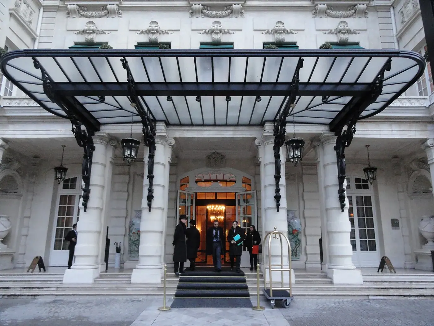 Shangri-La Hotel Paris