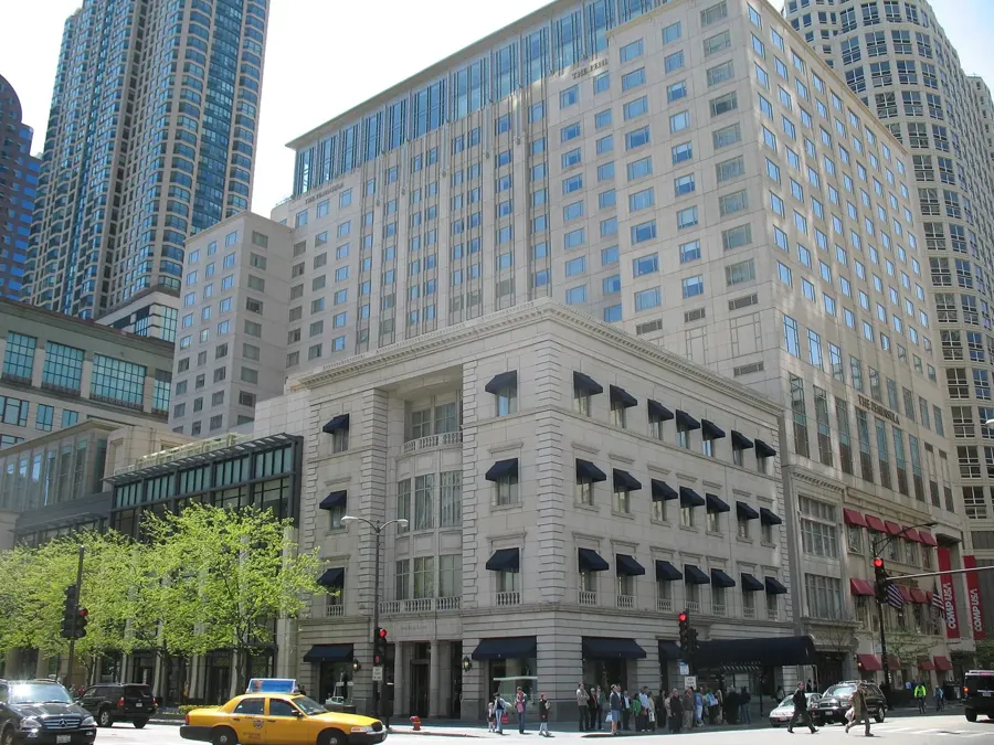 The Peninsula Chicago